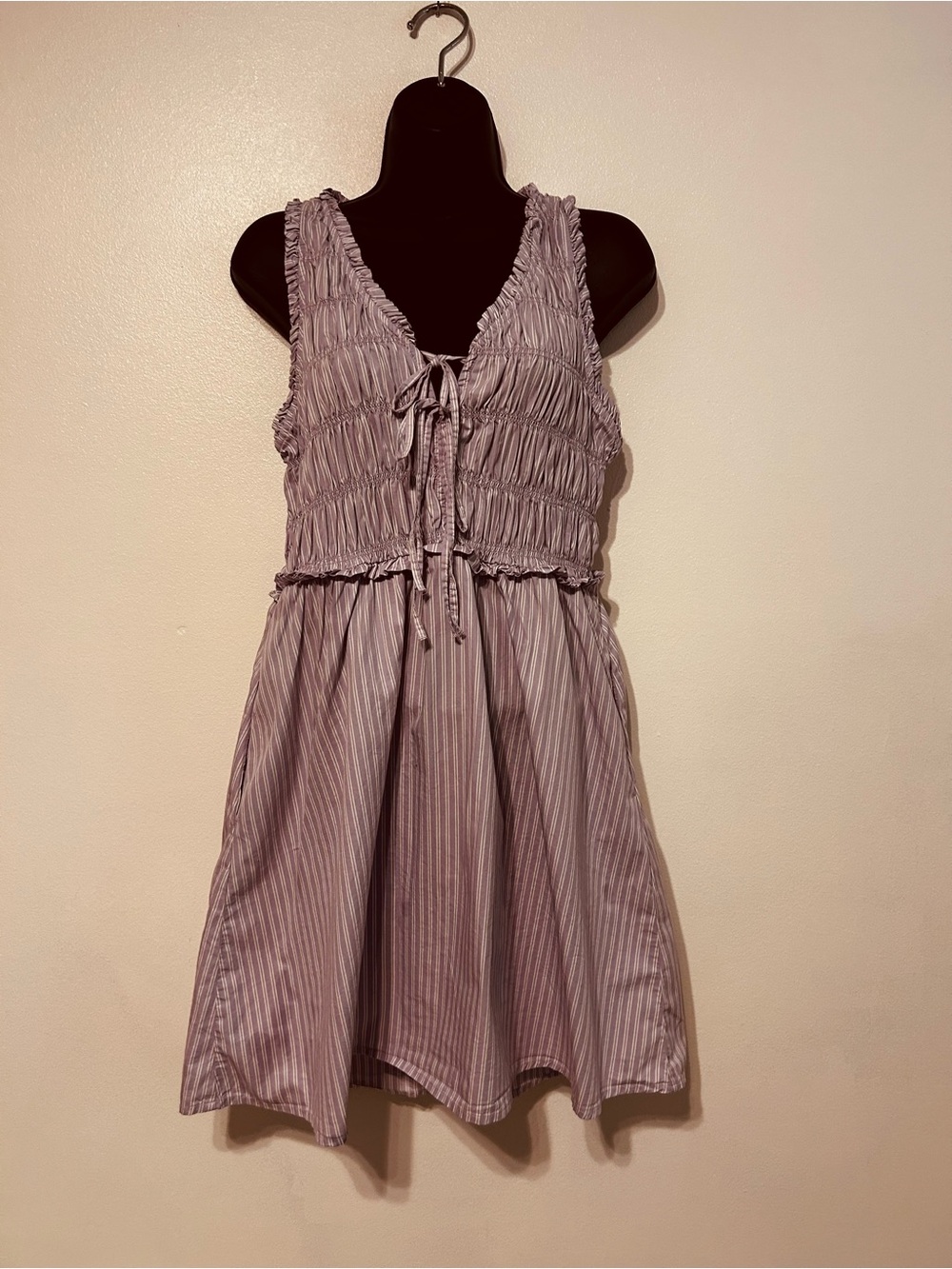 Old Navy Lavender Smocked Tie-Front Mini Dress size L/M